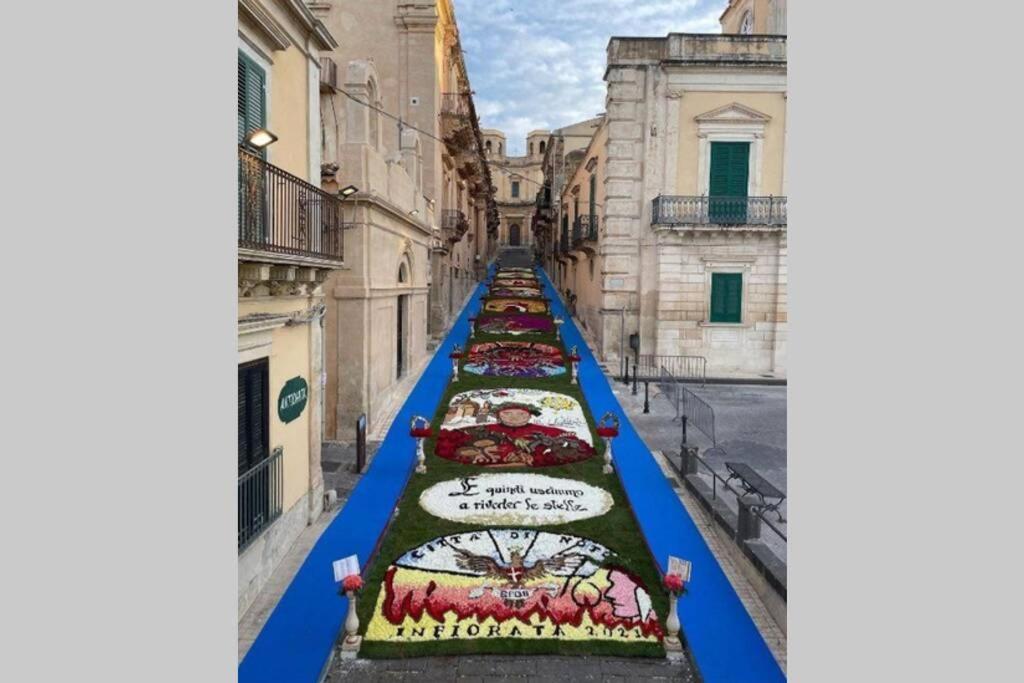 Piccola Casetta In Pieno Centro Noto Exterior photo